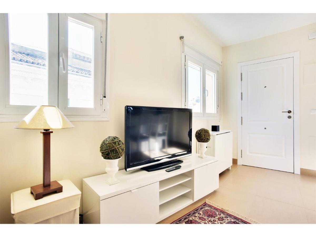 Apartamentos Unisierra Малага Экстерьер фото