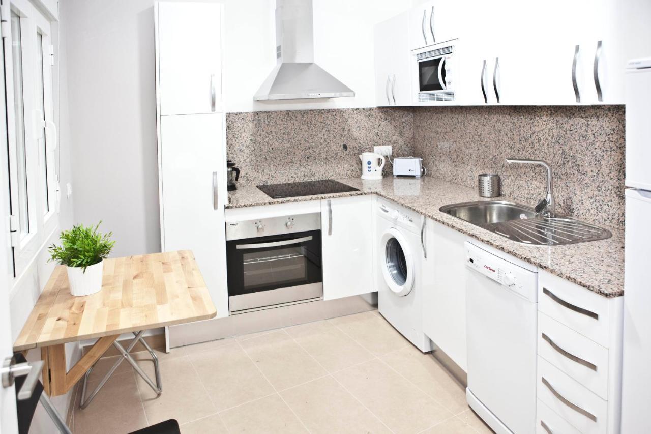 Apartamentos Unisierra Малага Экстерьер фото